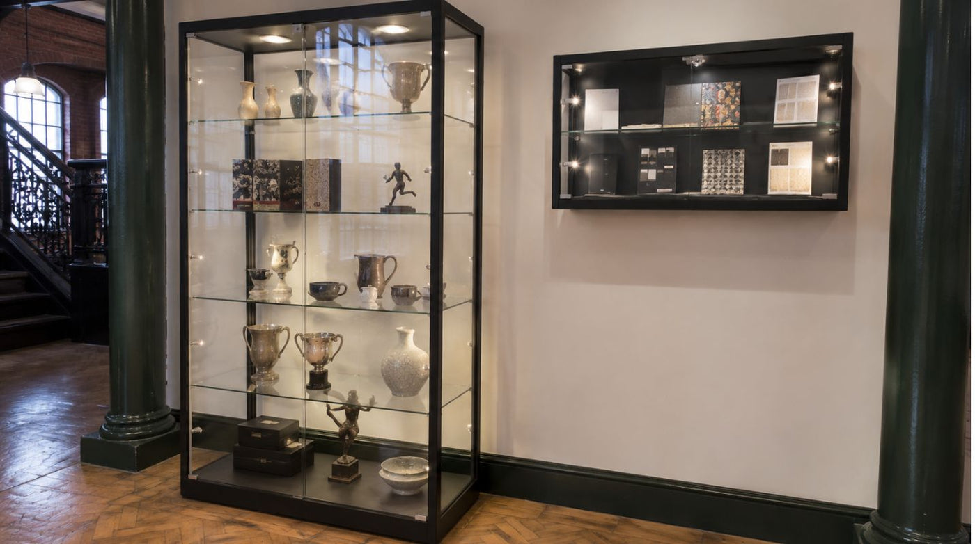 Display Cabinets vs Wall Displays: Which Is Right for You?