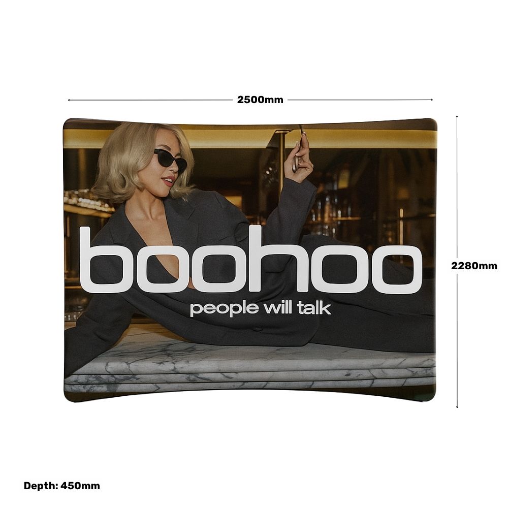 Curved tension fabric display 2.5m wide – double-sided printed exhibition backdrop for marketing or brand visibility  