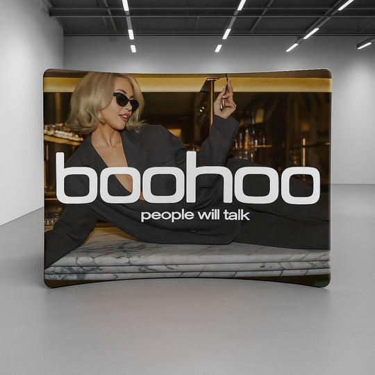 Double-Sided Curved Tension Fabric Exhibition Backdrop Display inc. Graphic Printing - 2500mm